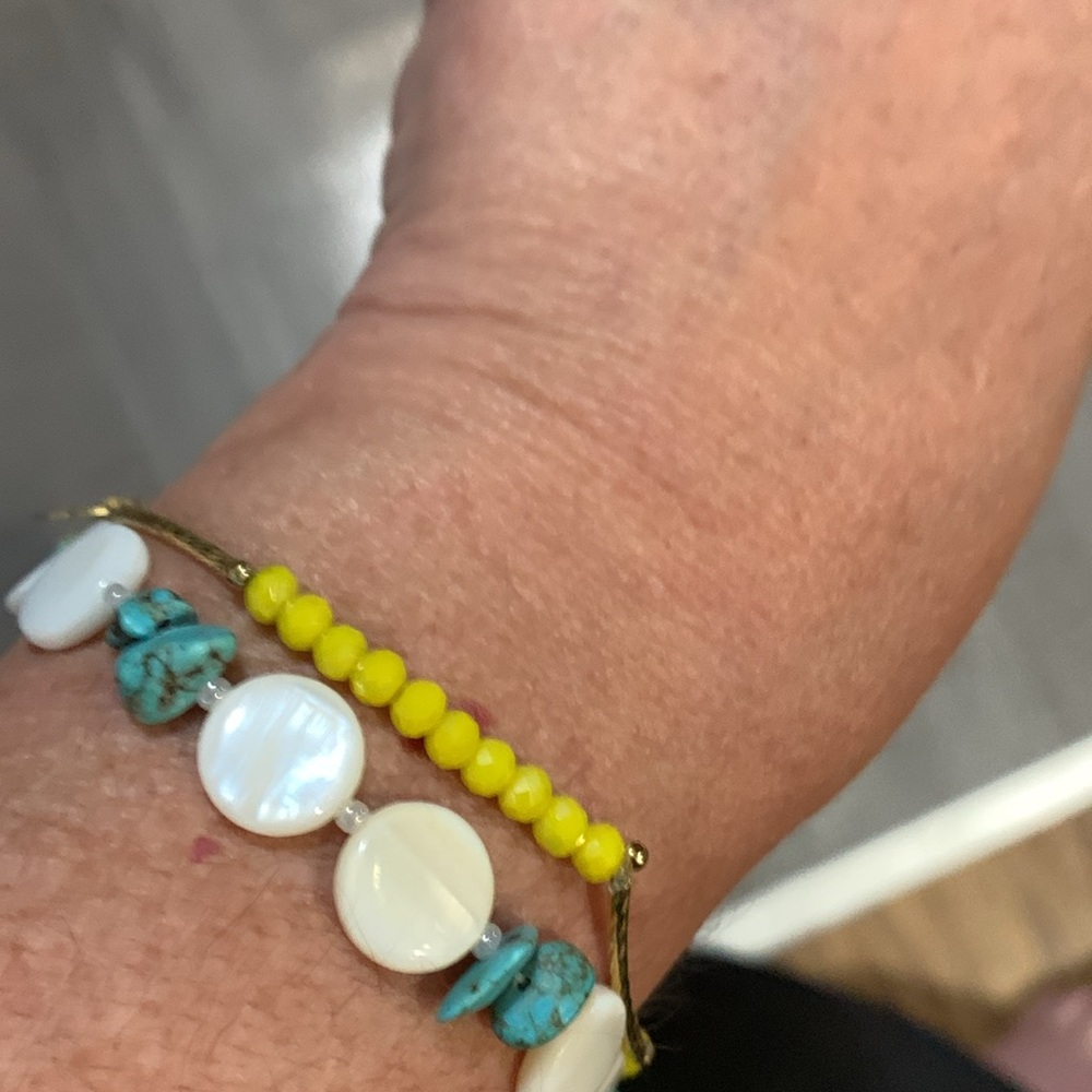 Two bracelets - Picture 2 of 5